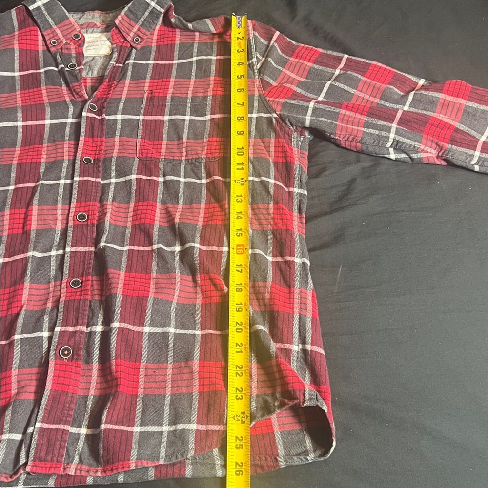 Weatherproof Vintage Men’s Red and Gray Plaid Button-Up Shirt Size Large - Picture 4 of 5